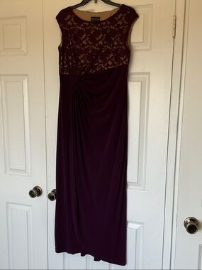 connected apparel Wine Lace Bodice Maxi Dress size 14